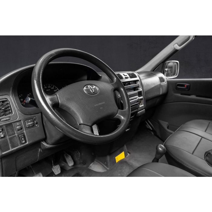 Setetrekk til Toyota Hiace (1+2)